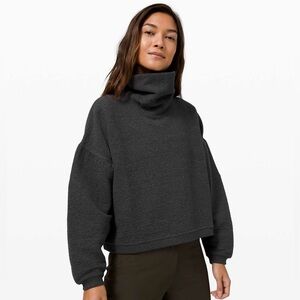 Lululemon Peaceful Moments Pullover in Heathered Graphite Grey XS/S
